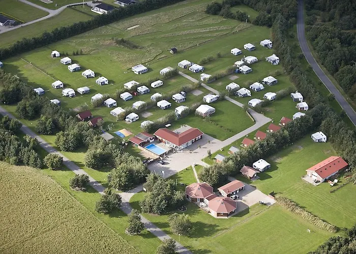 Kamp alanı Holme A & *